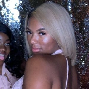 Meet your Posher, Asia